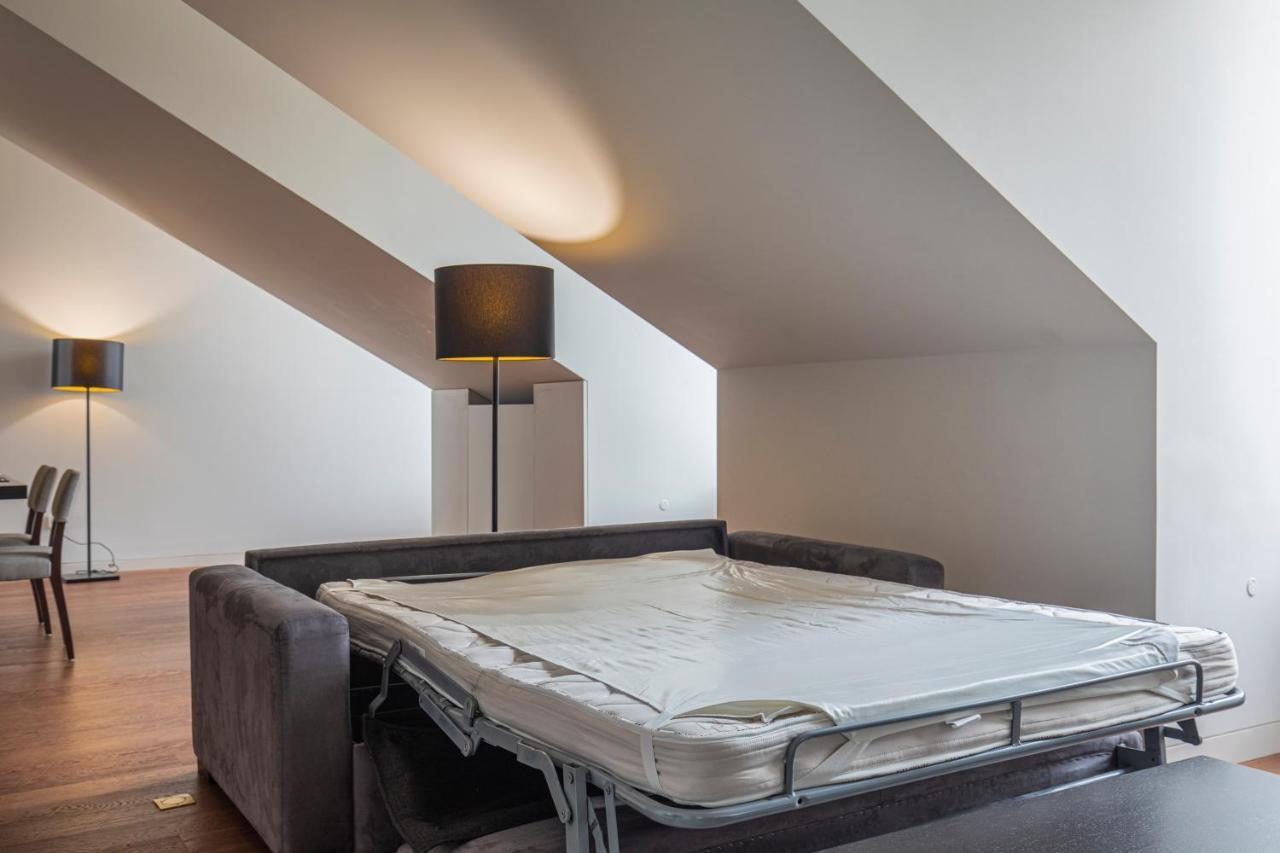 8 Building Apartment 403 T2 - River & Garden View Lisboa Eksteriør billede